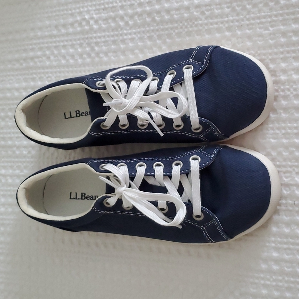L.L.Bean sneaker